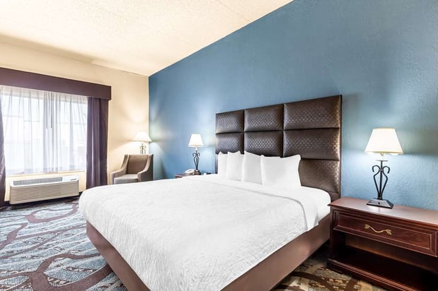 Images Best Western Holiday Manor