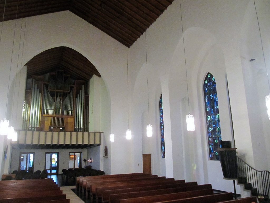 Kirche Berlin - Kirchengemeinde Zum Heilsbronnen, Heilbronner Straße 20 in Berlin