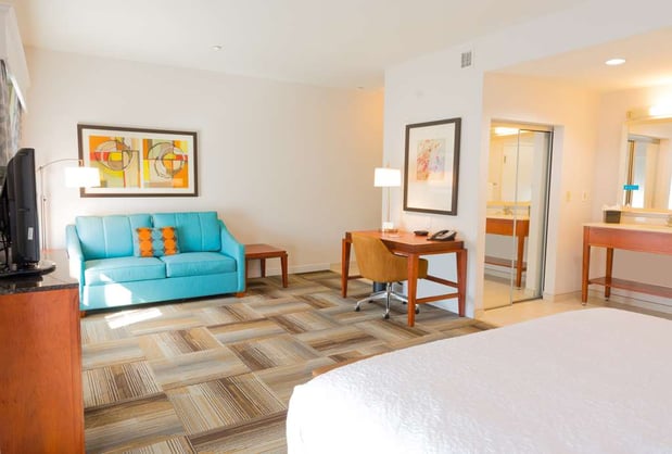 Images Hampton Inn & Suites Riverside/Corona East
