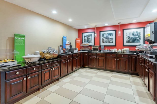 Images Hampton Inn Groton