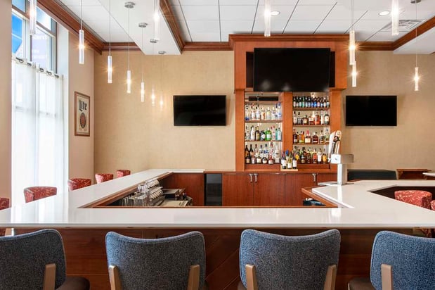 Images Hilton Garden Inn Cleveland Downtown