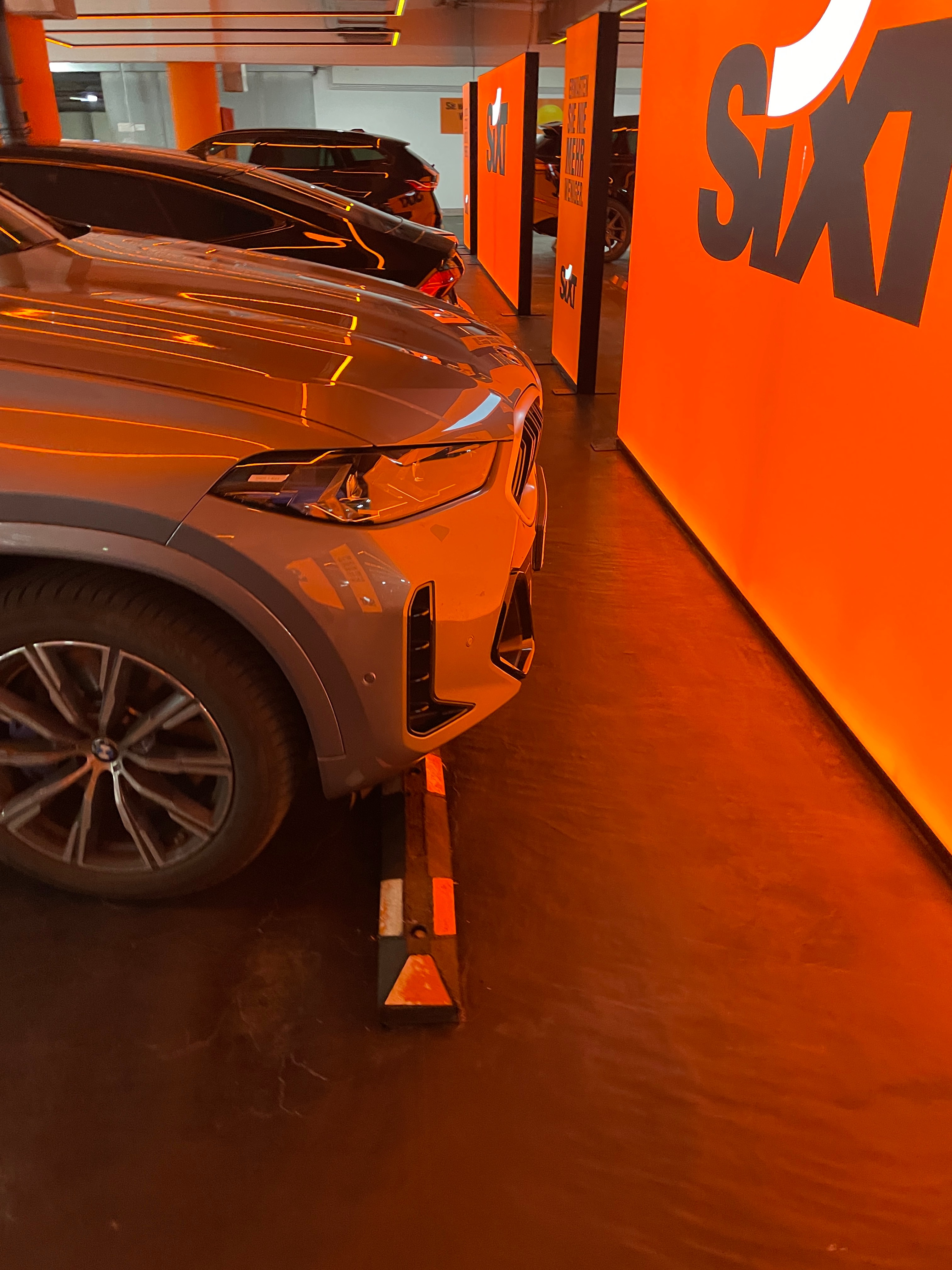 SIXT Autovermietung Frankfurt a. M. Zentrum-Zeil, Konrad-Adenauer-Str. 5-7 in Frankfurt am Main