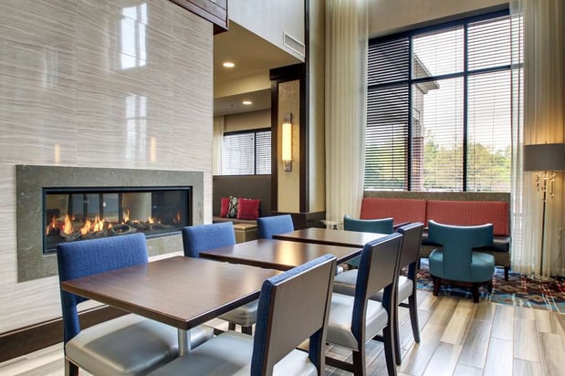 Images Hampton Inn & Suites Greenville Airport