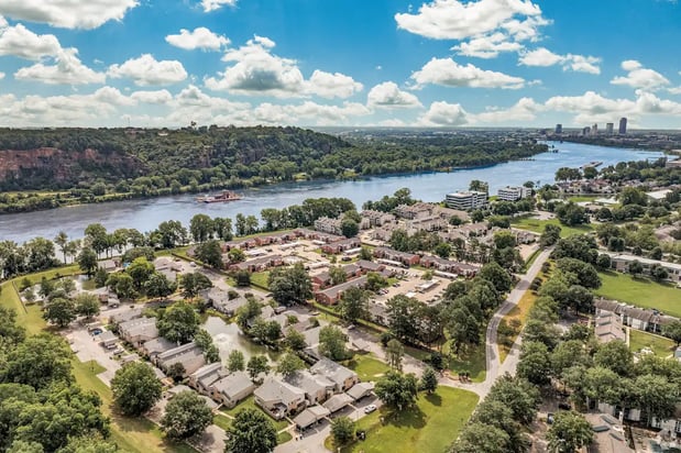Images Brightwaters Apartments