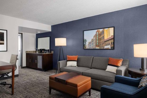 Images Embassy Suites by Hilton Birmingham