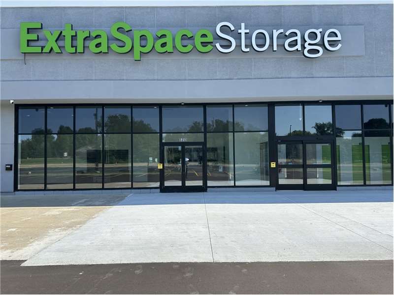 Exterior Units - Extra Space Storage at 5350 Davison Rd, Burton, MI 48509