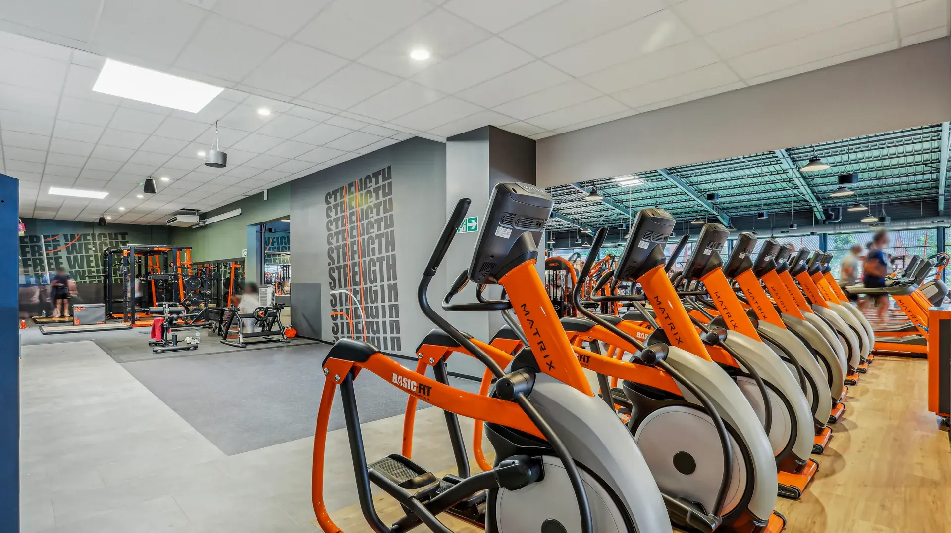 Images Basic-Fit 24/7