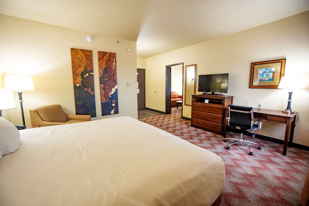 King and Queen Suite