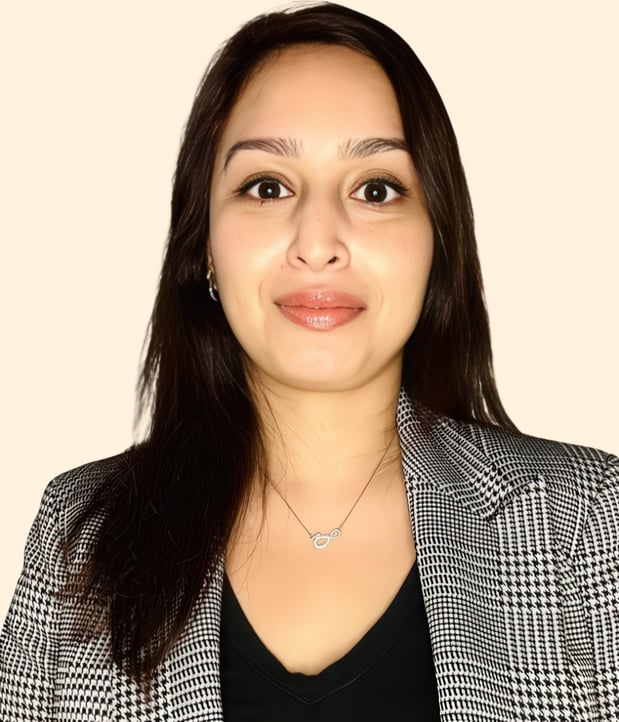 Images Farhana Murshed, Counselor