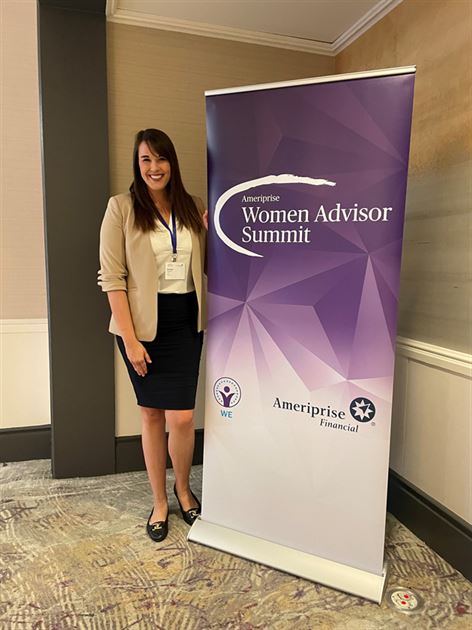 Images Kristen Skinner - Financial Advisor, Ameriprise Financial Services, LLC