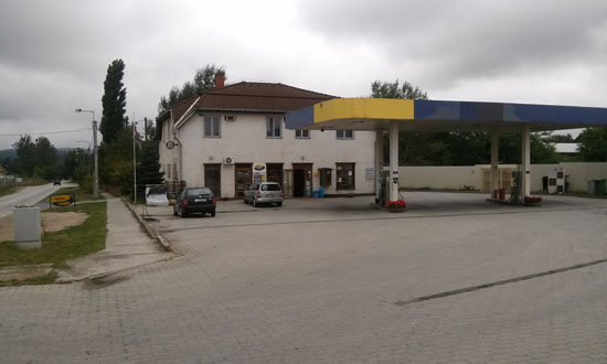 Images Mór-Tank Töltőállomás