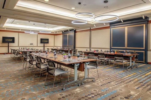 Images The Duniway Portland, a Hilton Hotel