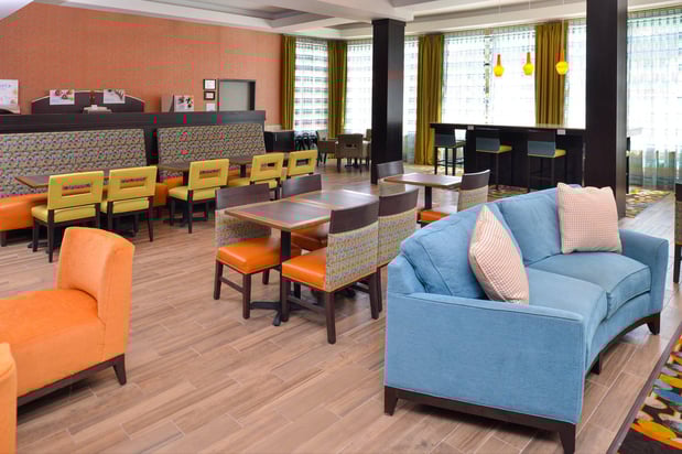 Images Holiday Inn Express & Suites Austin South by IHG