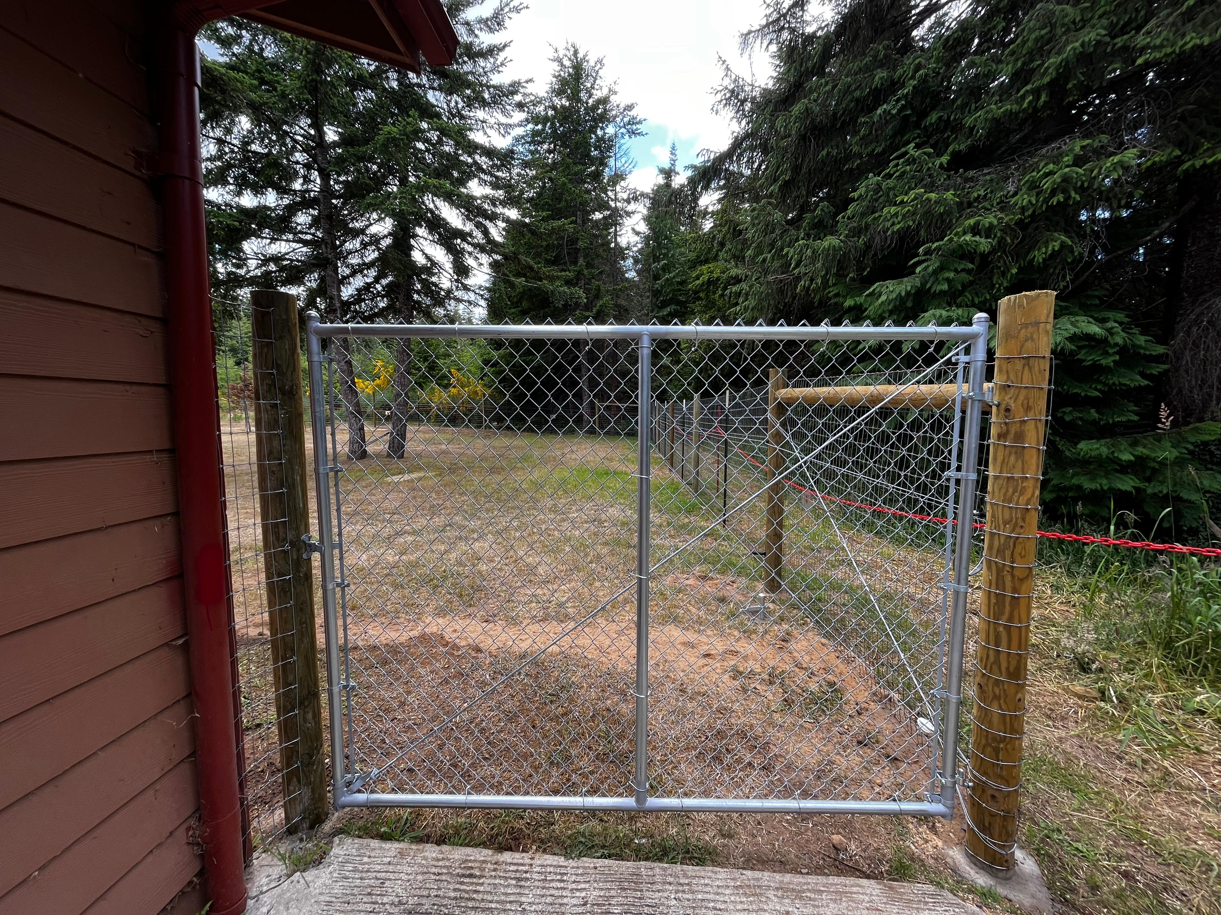 At Cleveland Fencing and Contracting, LLC, we take pride in providing high-quality fencing solutions to residential and commercial clients throughout the Coos Bay area. Contact us today to learn more and book your appointment!