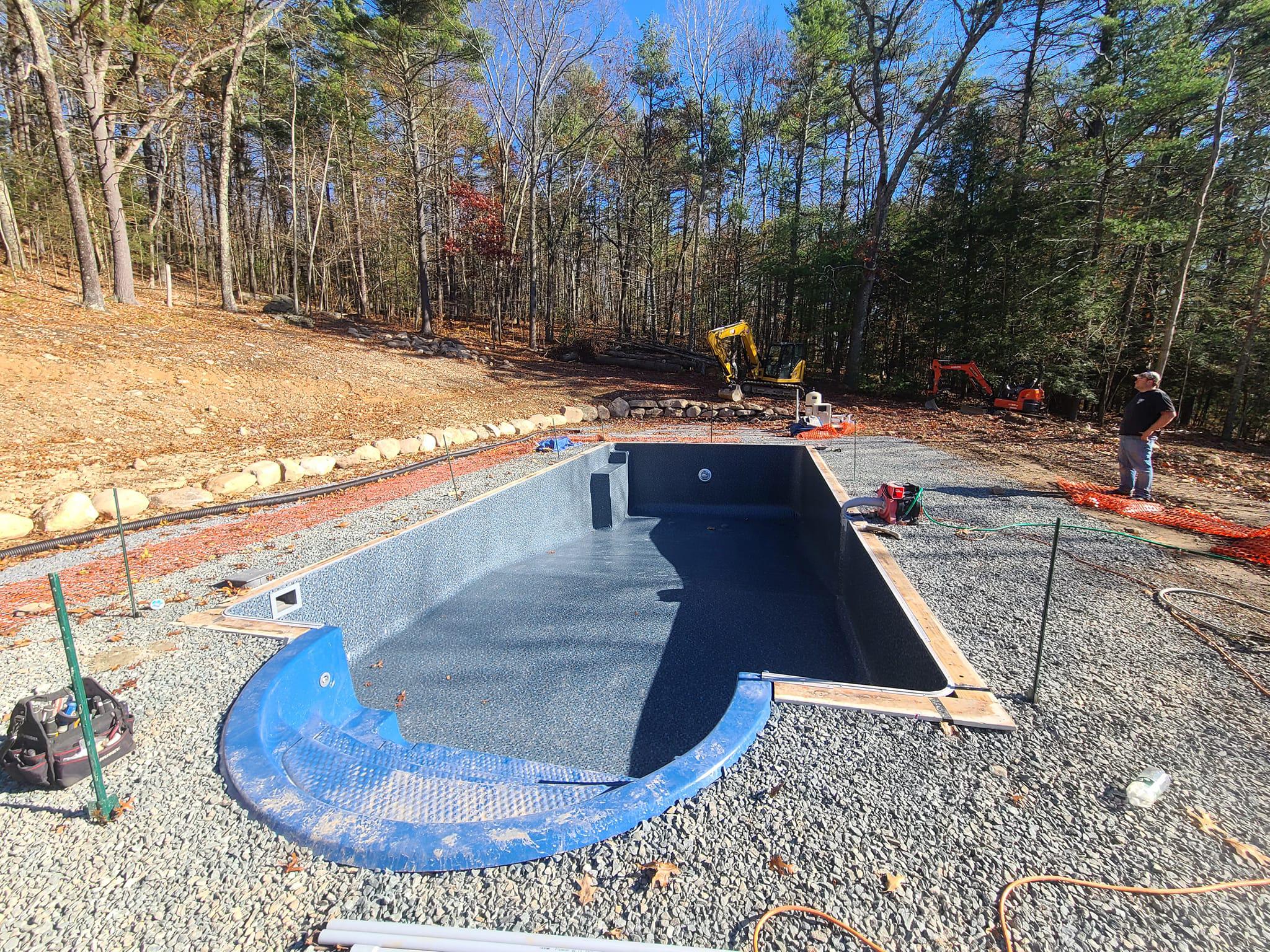 New Pool Liner on a Reconstruction Pool