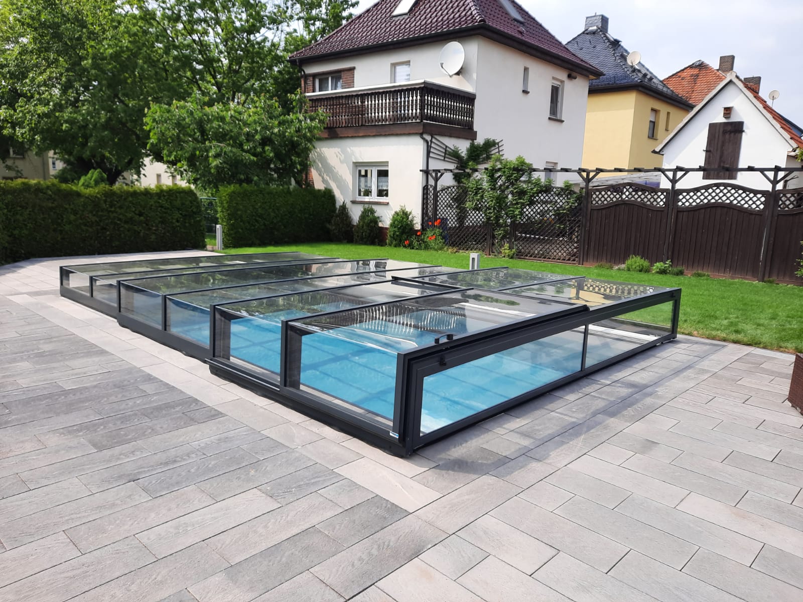 Poolcenter Deutschland, Am Feldrain 1 i in Wettin-Löbejün