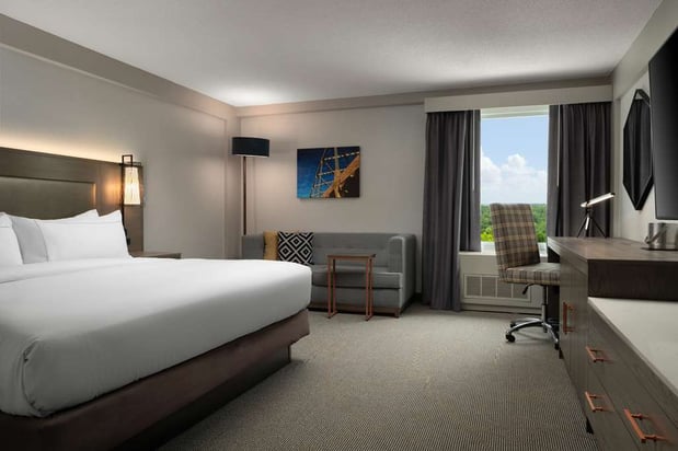 Images DoubleTree by Hilton Hotel Pittsburgh Airport