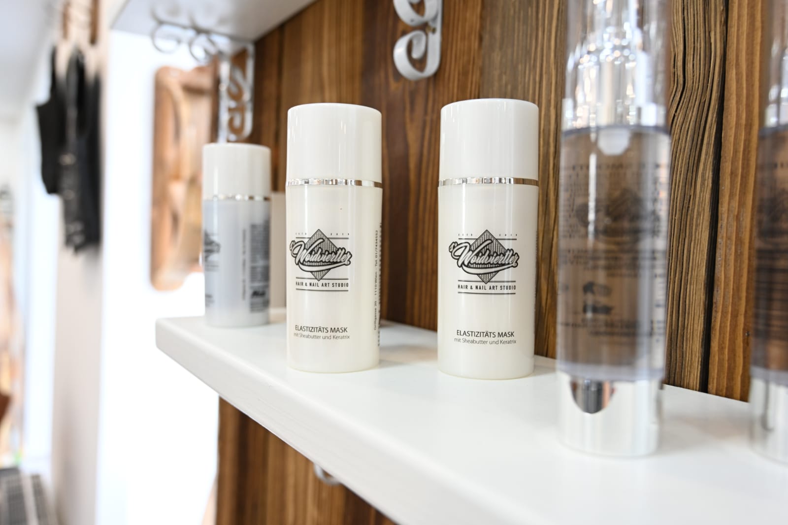 S`Woidviertler Hair & Nail Art Studio, Grillgasse 20 in Wien