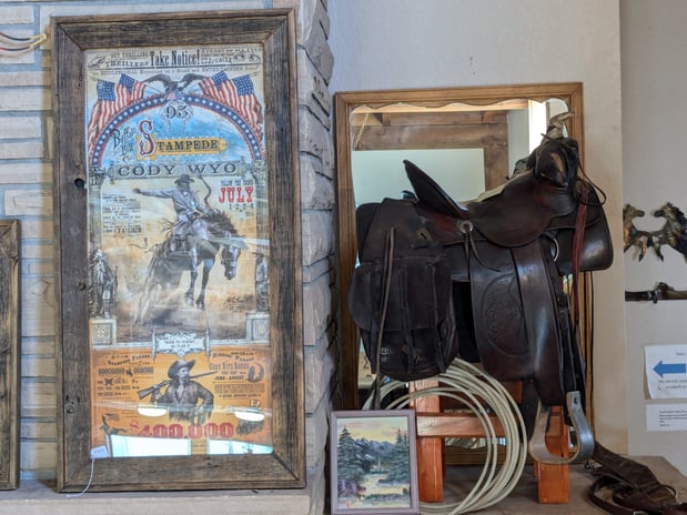 Images Mary's Cozy Home Furnishings