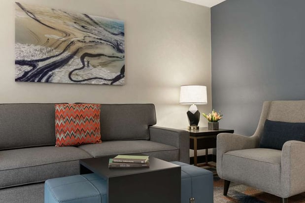 Images Embassy Suites by Hilton Los Angeles Downey