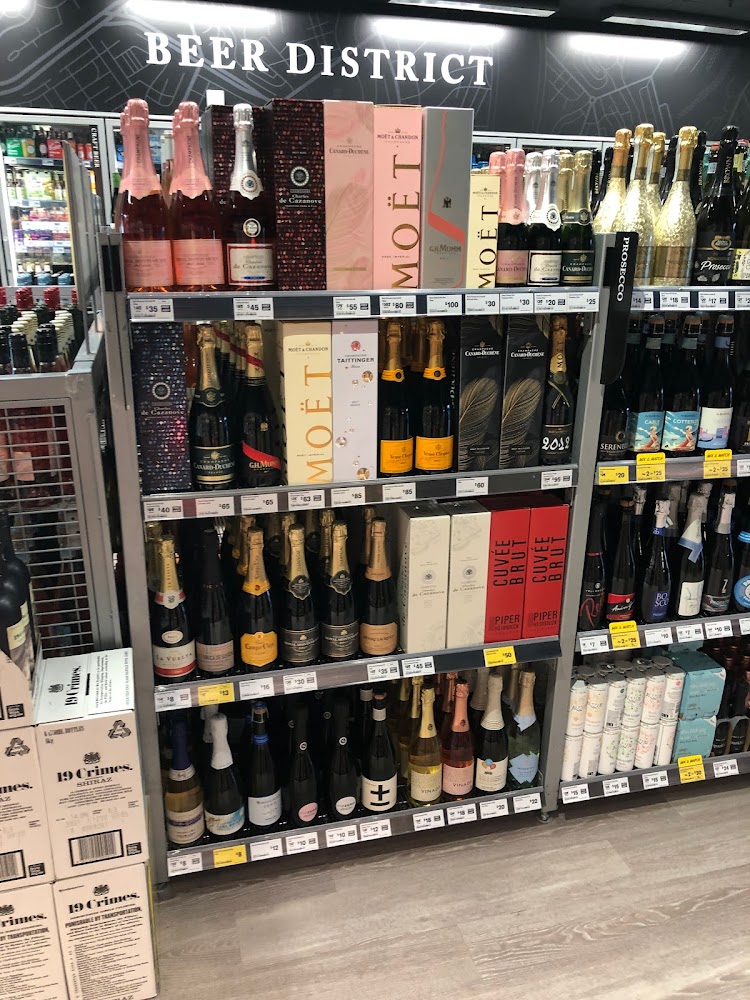Images Liquorland Brunswick (Union Square)