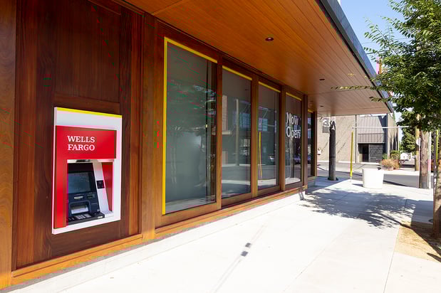 Images Wells Fargo Bank