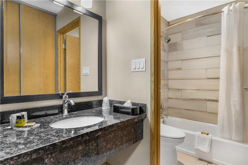 Images Best Western Plus Country Meadows Inn