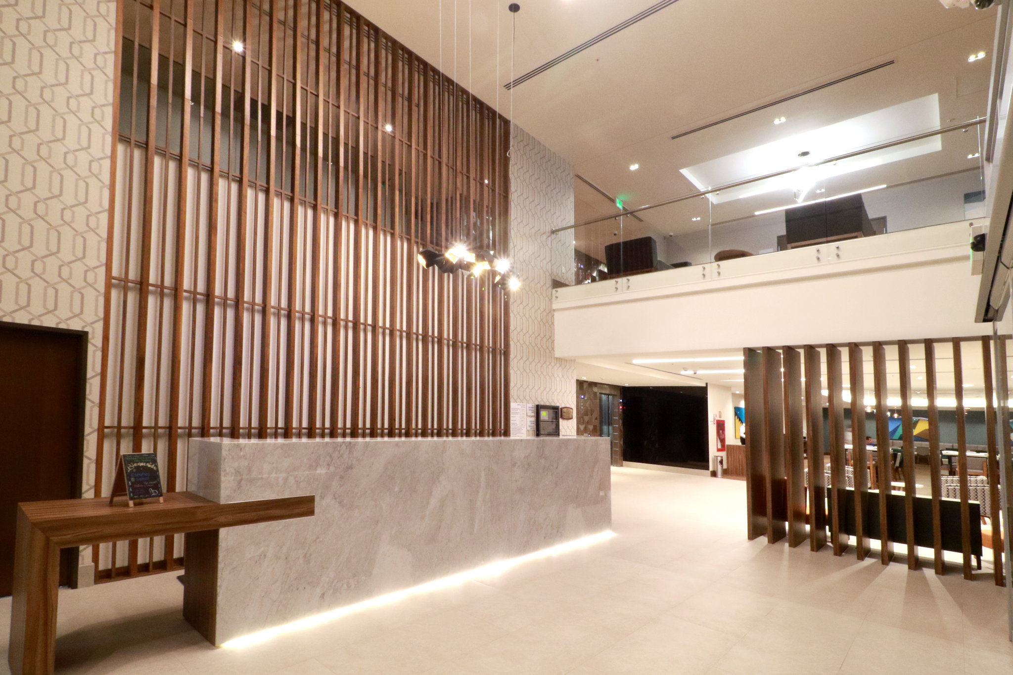 Images Holiday Inn & Suites Monterrey Apodaca Zona Airport by IHG