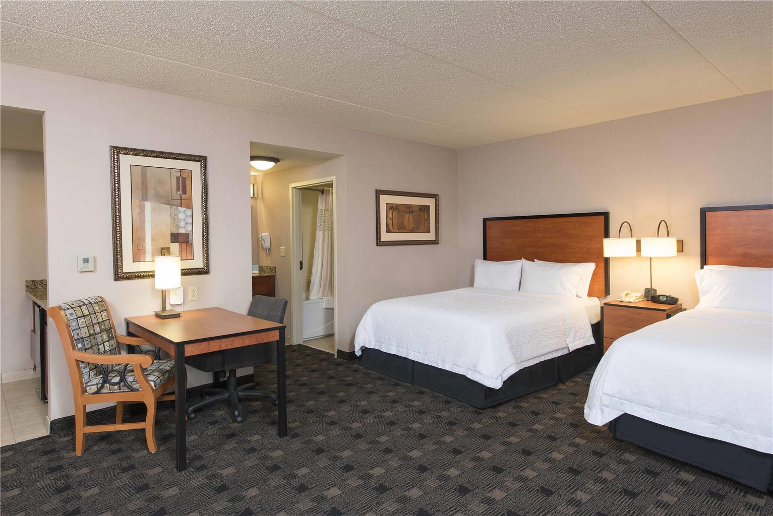 Guest room