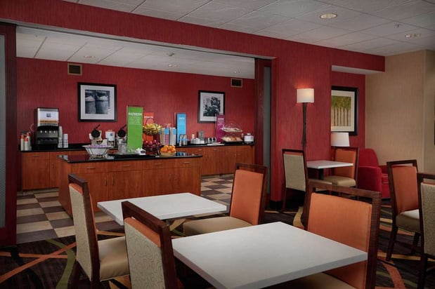 Images Hampton Inn Shrewsbury