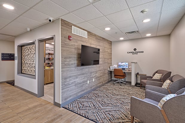 Images Candlewood Suites Peoria at Grand Prairie by IHG