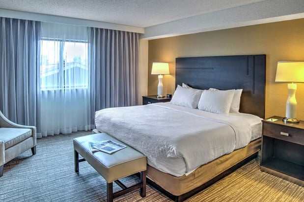 Images Embassy Suites by Hilton Indianapolis North