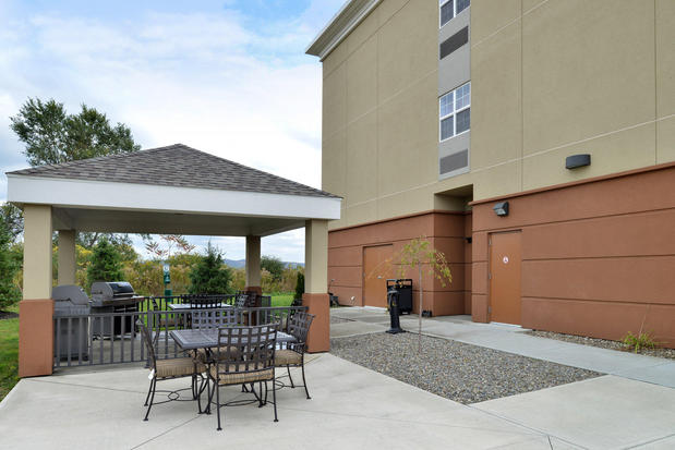 Images Candlewood Suites Horseheads - Elmira, an IHG Hotel