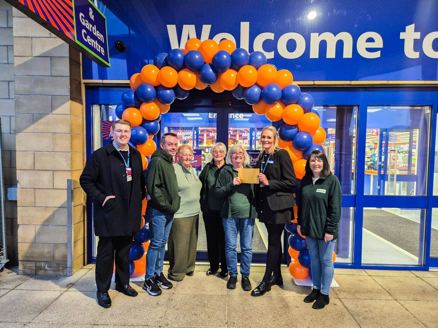 Images B&M Home Store with Garden Centre