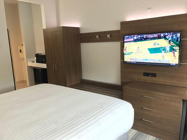 Images Holiday Inn Express Naples South - I-75 by IHG