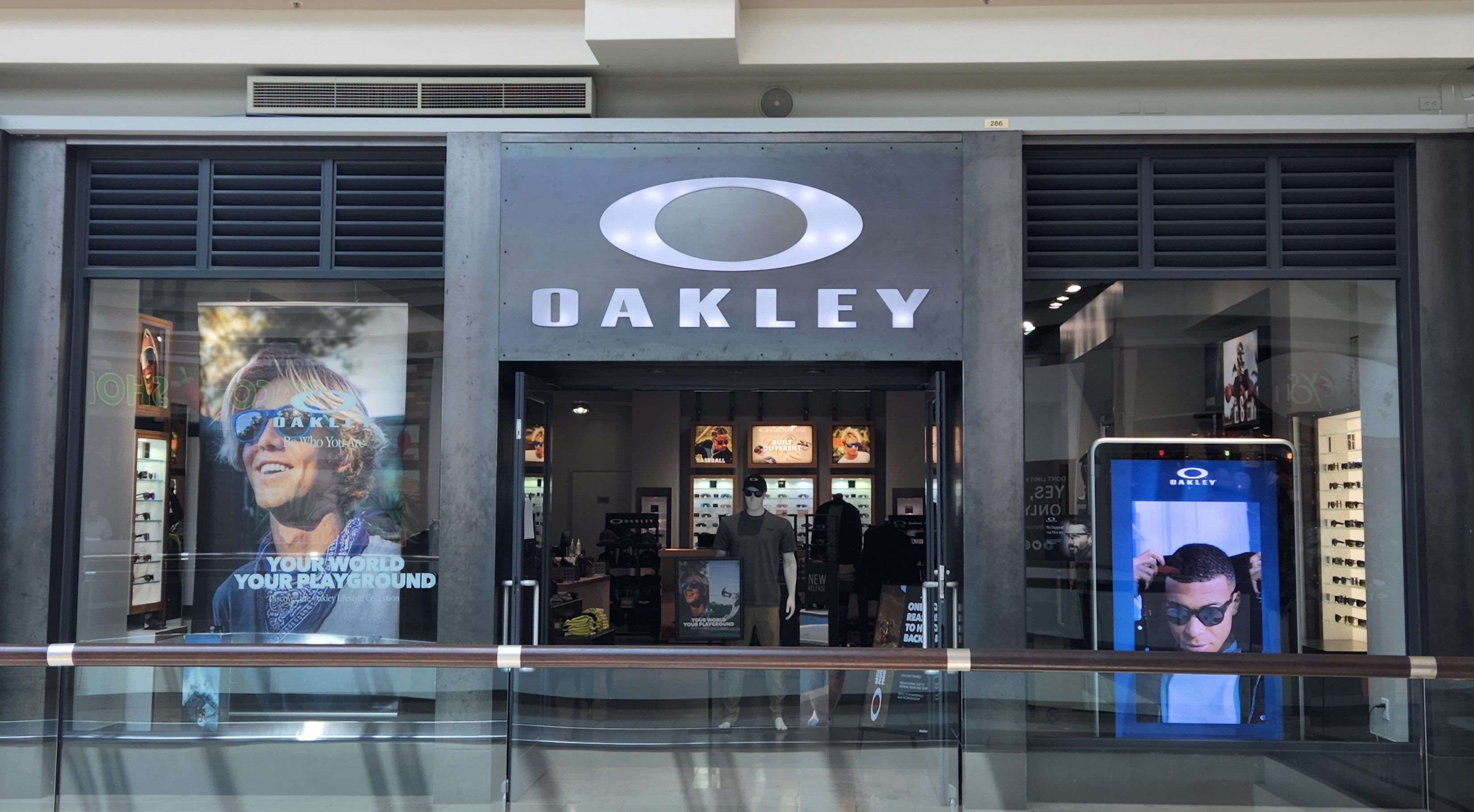 Oakley Store, 7021 S Memorial Dr, Ste 286A, Woodland Hills Mall, Tulsa, OK,  Clothing Retail - MapQuest