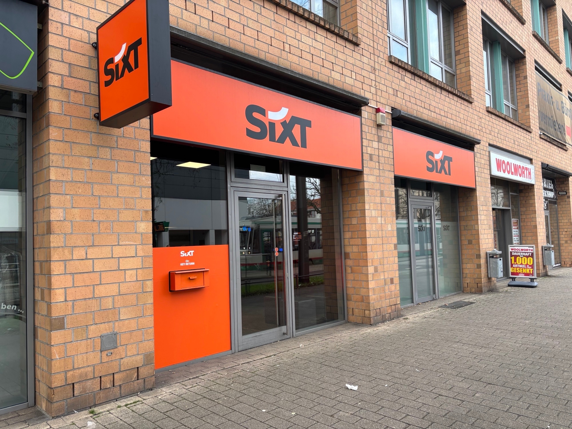 SIXT Autovermietung Magdeburg, Lübecker Straße 14 in Magdeburg