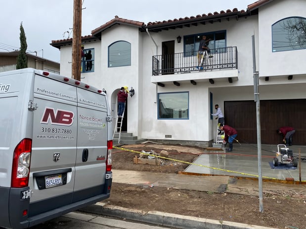 Images Nancie Brown & Associates