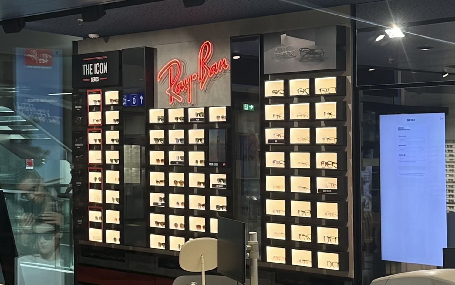 Bilder Optiker Visilab Aarau - Bahnhof