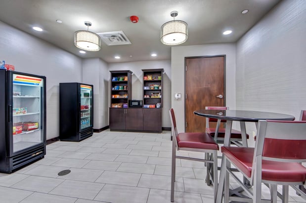 Images Holiday Inn Express & Suites Oklahoma City North by IHG