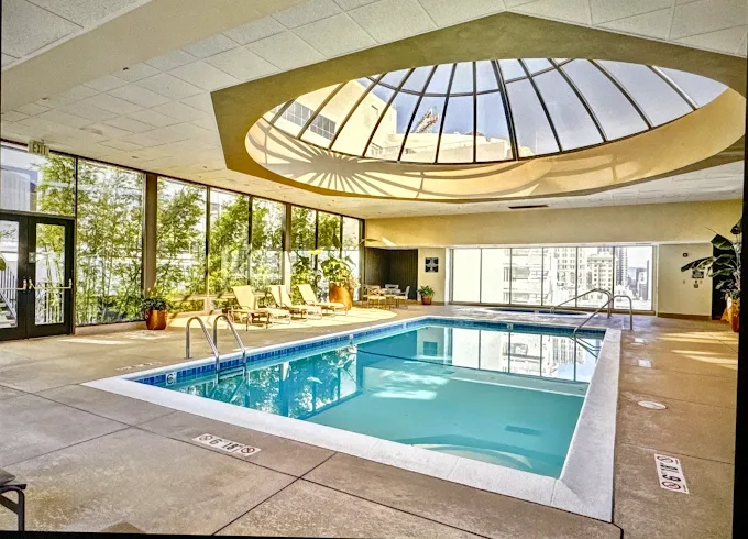 Images RESONANT IMAGERY LLC