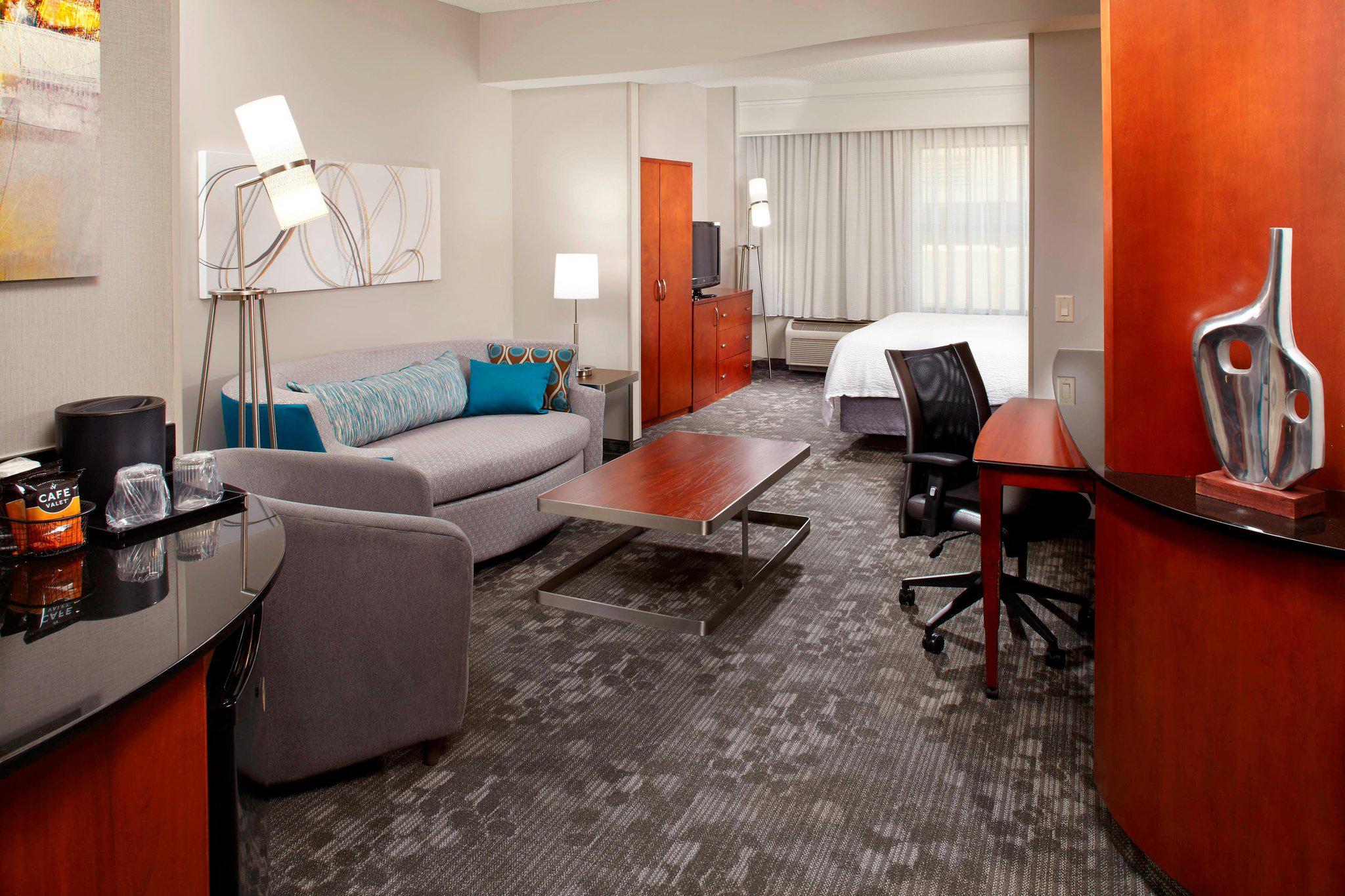 Courtyard by Marriott Reading Wyomissing in Reading, PA - (610) 378-1137