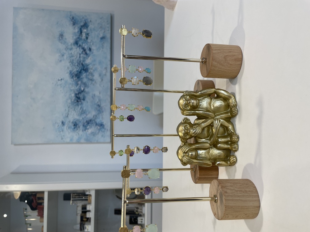 Images 11:11 Brilla Entre Piedras