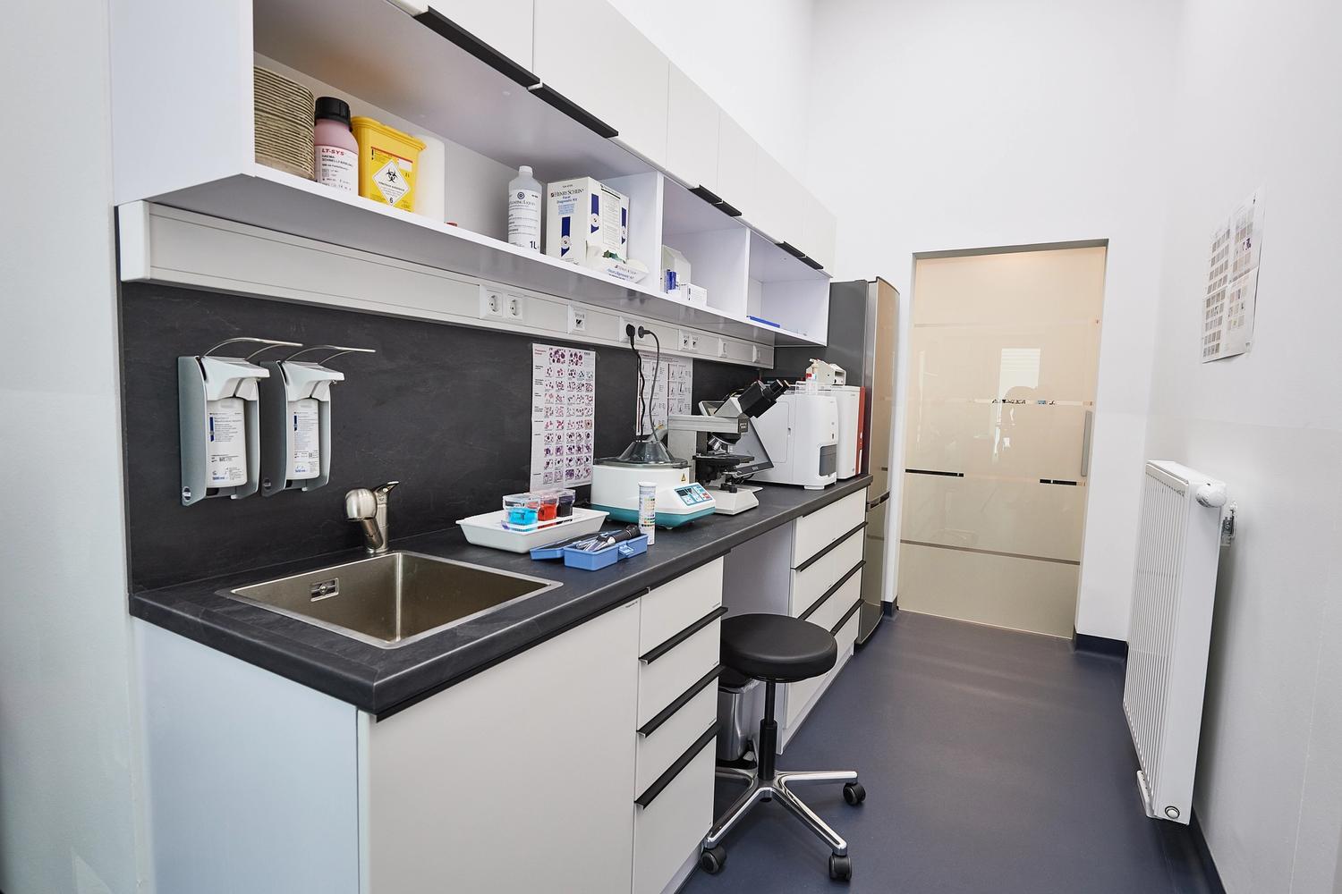 Tierarztzentrum am Seepark, Beatrix-Kempf-Gasse 1/2/1 in Wien