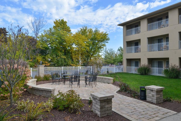 Images Holiday Inn Express & Suites St. Joseph Lakefront by IHG