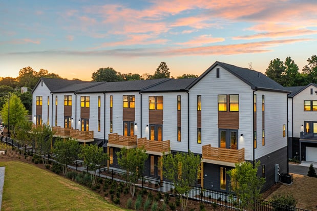 Images Saylor at Southside Trail | Luxury Townhomes for Rent