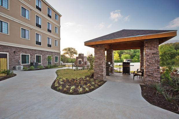 Images Staybridge Suites Austin South Interstate Hwy 35 by IHG