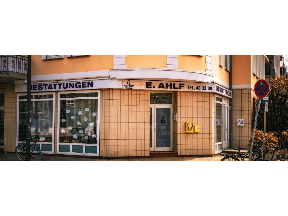 Bestattungen Ahlf GmbH & Co. KG, Dormienstrasse 9 9 in Hamburg