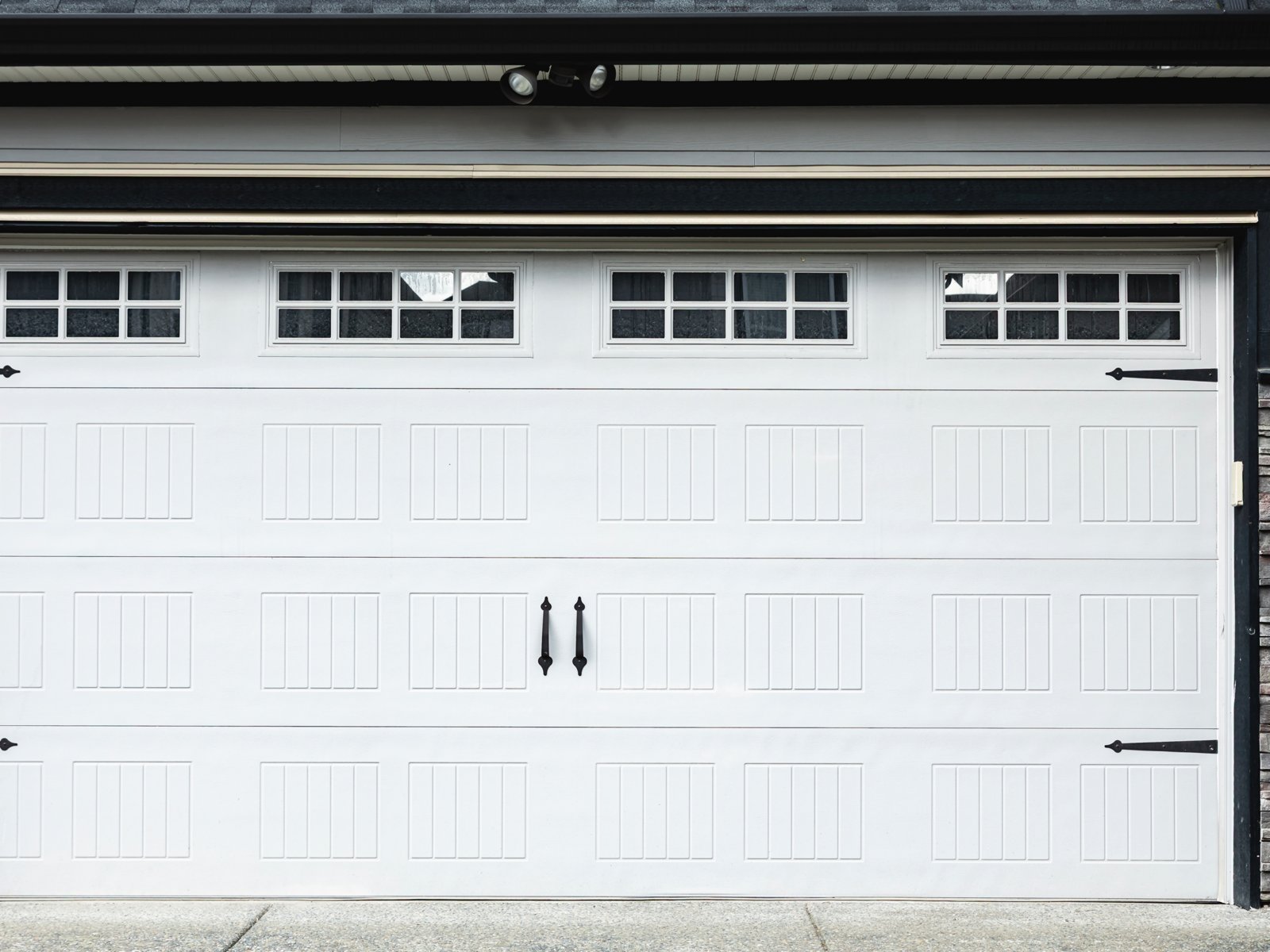 Matts Garage Doors