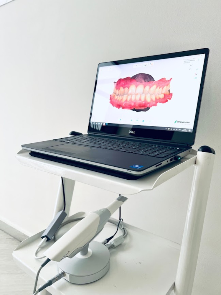 Images Clínica Dental Novabur | Dentista en Burgos | Implantes dentales | Odontopediatría